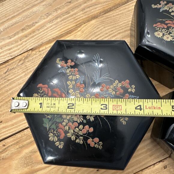 Japanese Stacking‎ Nesting Boxes Hexagon Container 3 Tier Black Lacquer Peacock - Picture 9 of 14
